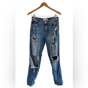 Garage Stretch Distress Jeans size 5